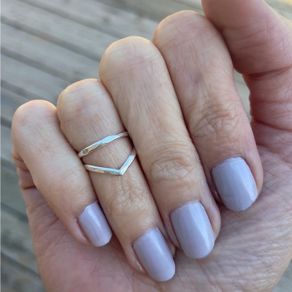 Sterling silver knuckle ring ∙ Stacking rings ∙ Midi rings ∙ Mid finger ring